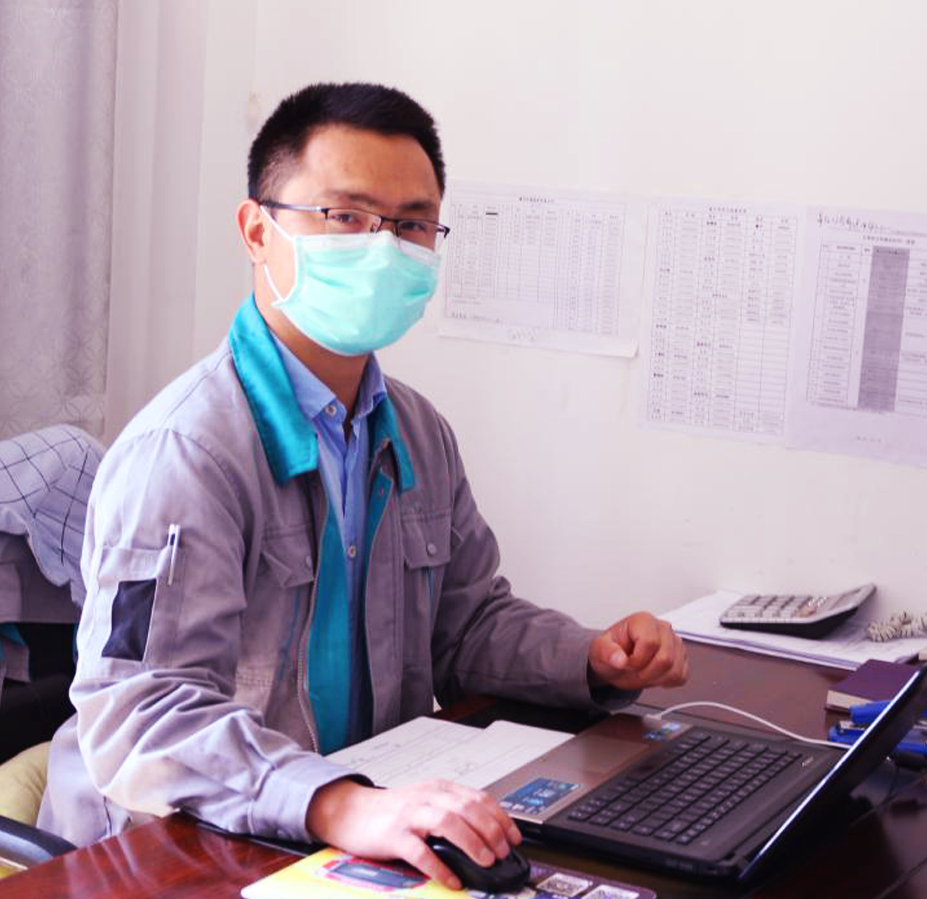 張玲波.jpg 張玲波.jpg